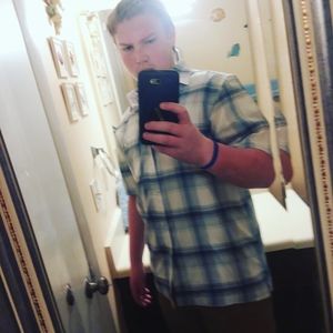 Meet your Posher, Bradly